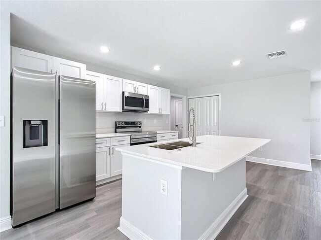 Building Photo - 13609 Markhan St