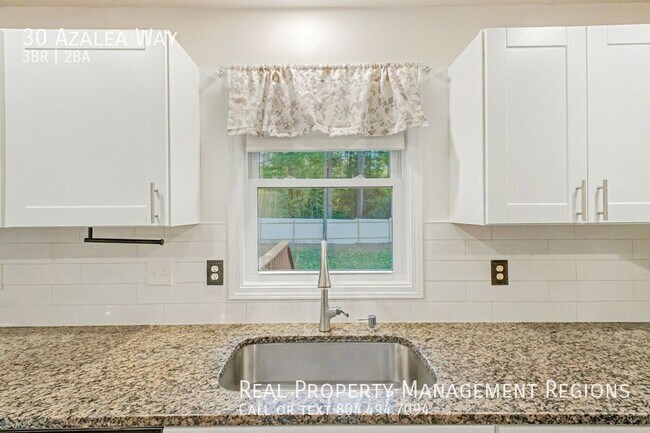 Building Photo - 30 Azalea Way