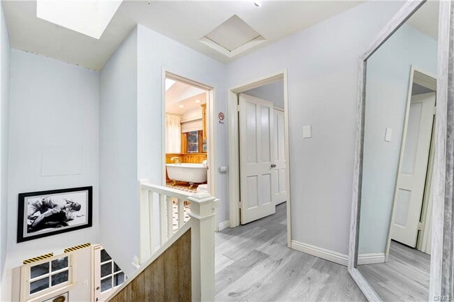 Building Photo - 12060 Laurel Terrace Dr