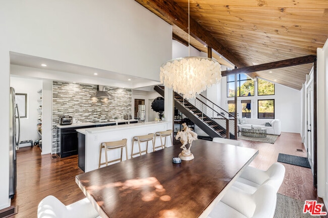 Building Photo - 29127 Triunfo Dr