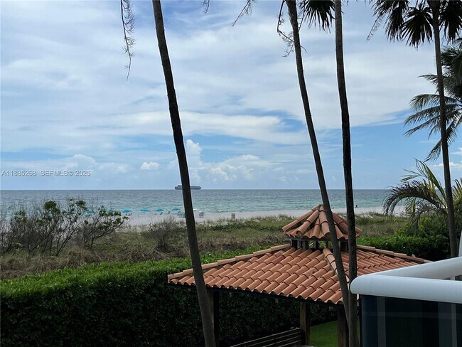 Building Photo - 5757 Collins Ave