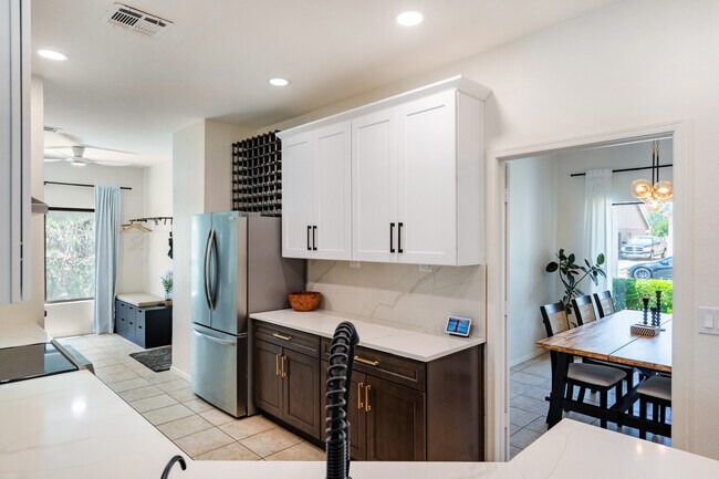 Building Photo - 4113 W Cielo Grande