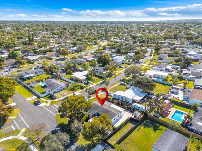 Building Photo - 20000 Eagle Nest Rd