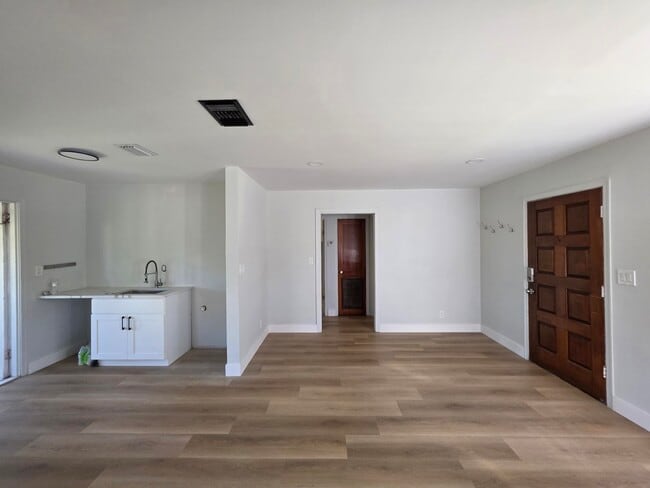 Building Photo - 1722 North N Street