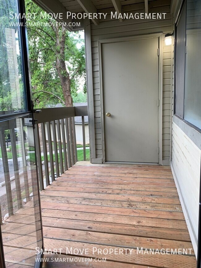 Building Photo - 3757 S Gekeler Ln