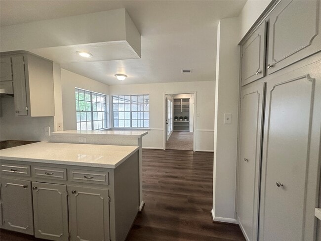 Building Photo - 235 Beech Rd