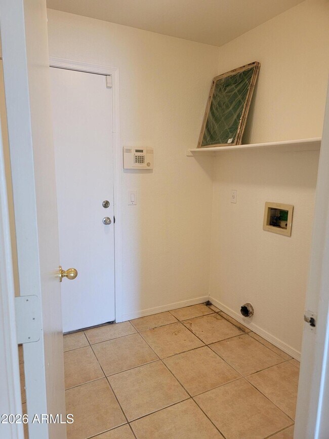 Building Photo - 4545 N 67th Ave