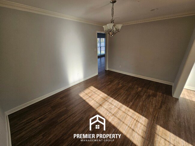 Building Photo - Executive 4BR Estate in Dogwood Trails | Houston High Schools & Designer Finishes