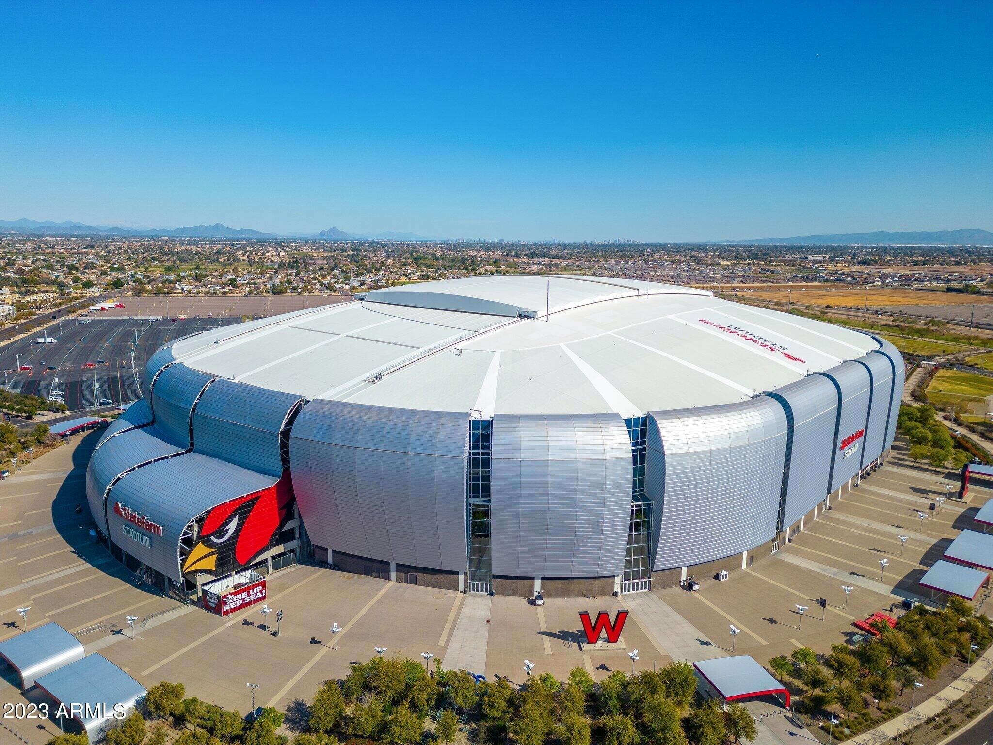 Building Photo - 7010 N 80th Ave