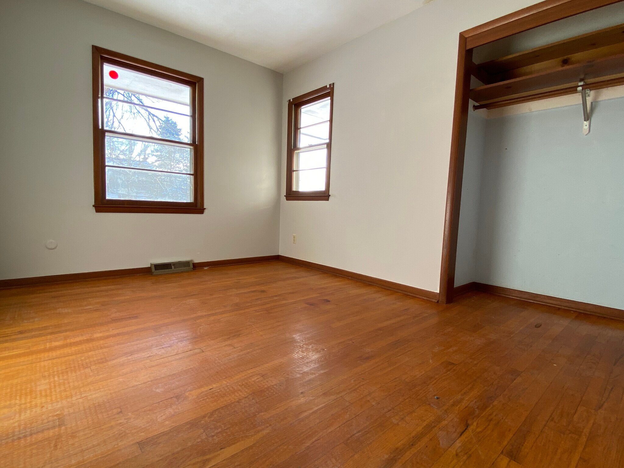 Building Photo - 5425 NW 66th Ave
