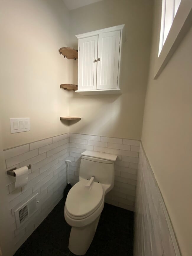 Building Photo - 81 Havermans Ave