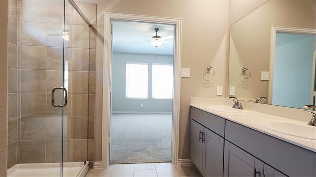 Building Photo - 417 Stagg St