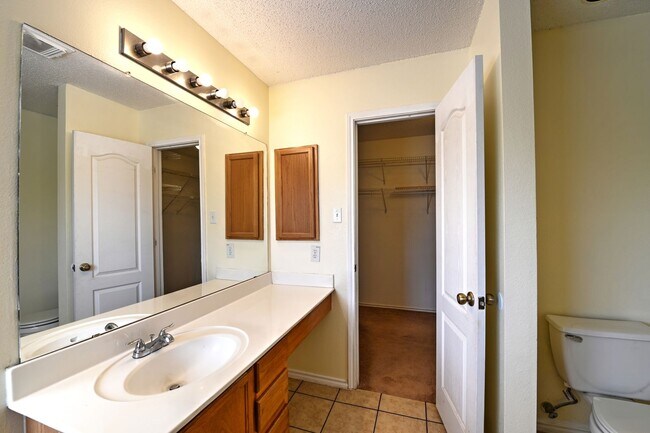 Building Photo - TWO STORY  |  4 BEDROOM  |  2.5 BATH  |  2135ft  |  GREAT SCHOOLS