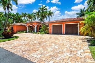 Building Photo - 515 Lido Dr