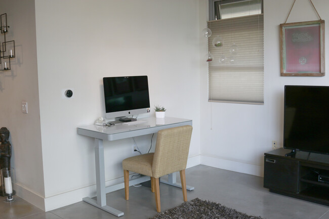 standing desk/work area - 4141 Glencoe Ave