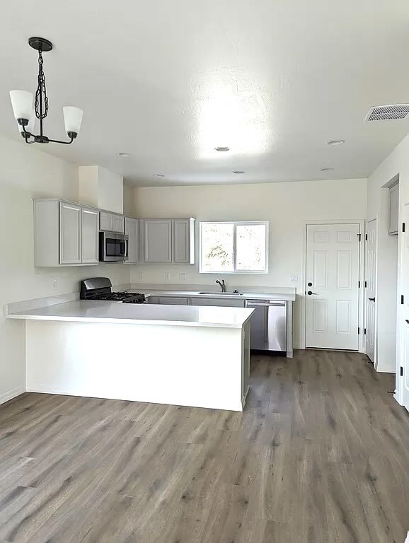Kitchen - 5026 E Retreat Cir
