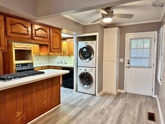 Building Photo - 4503 McCrory Ave