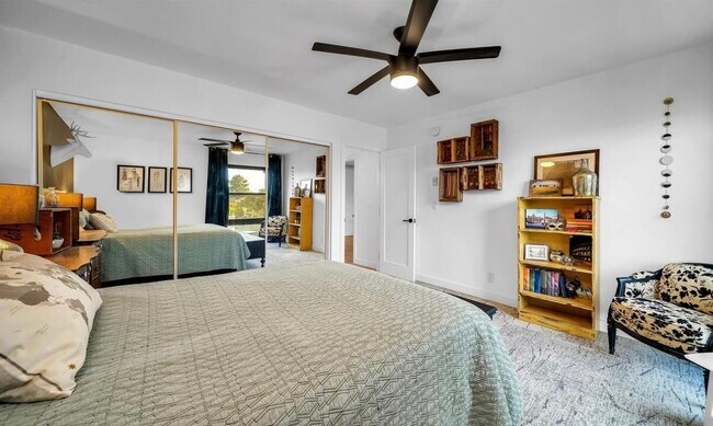 Building Photo - 7742 Redlands St