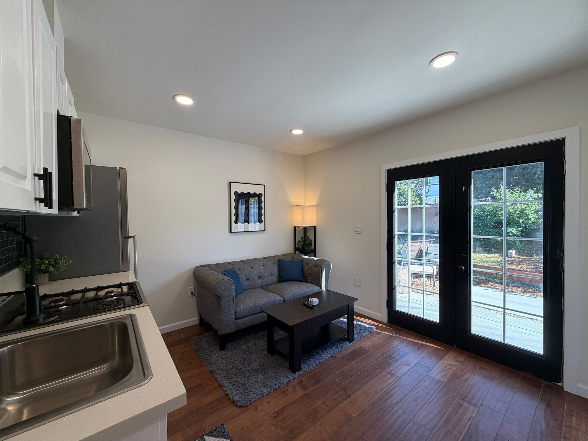 Building Photo - 1518 Warwick Ave