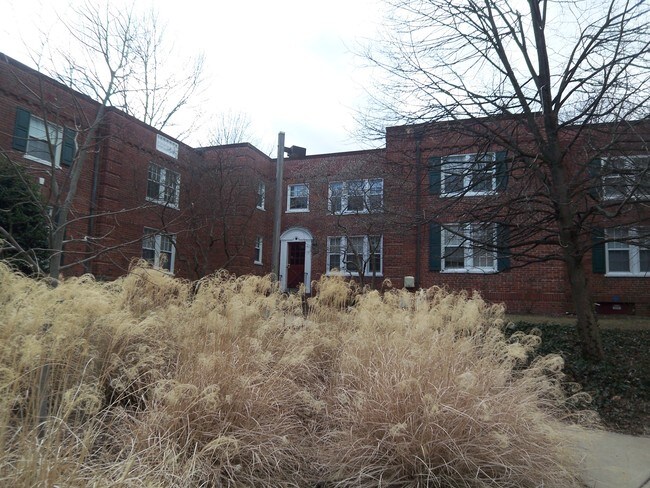 Building Photo - 1742 N Rhodes St