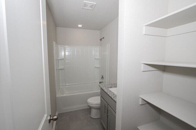 Building Photo - Beautiful new build ready for you!