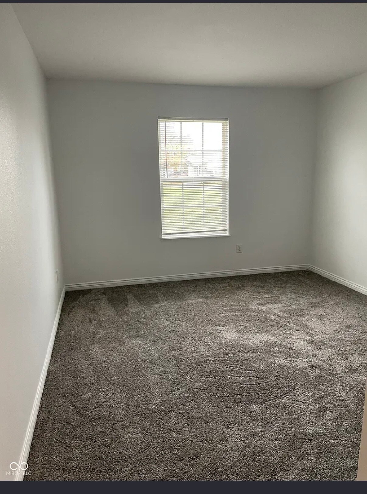 Bedroom 2 new paint and carpet - 1195 Count Turf Ct