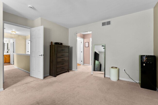 Building Photo - 4141 Crystal Creek Dr