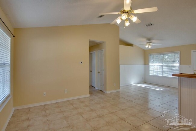 Building Photo - 6747 Cedar Ridge Cir