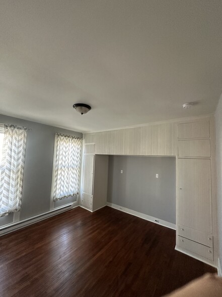 Building Photo - 64 McElwain Ave