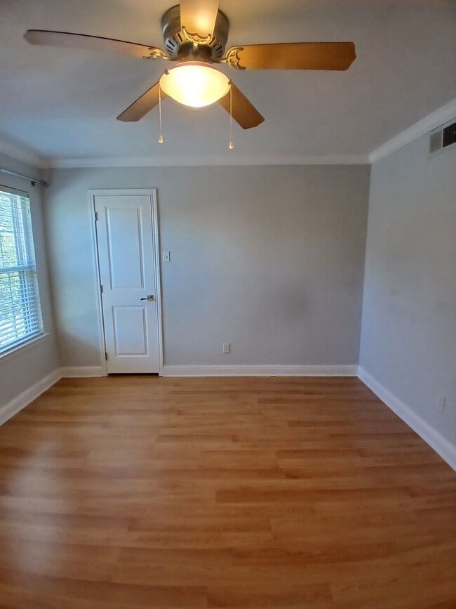 Building Photo - 2nd Floor Condo Near Dallas North Tollway & Keller Springs