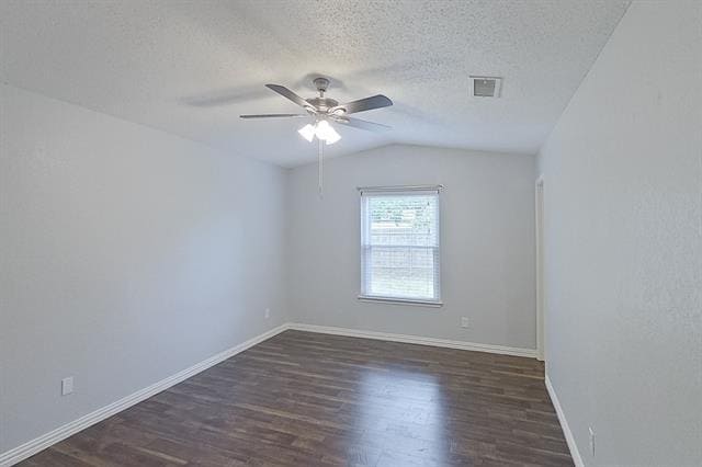 Building Photo - 202 Colony Dr