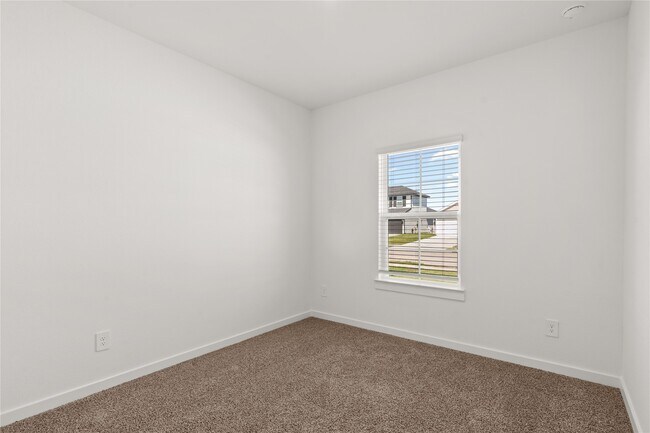 Building Photo - 31711 Farlam Farms Trl