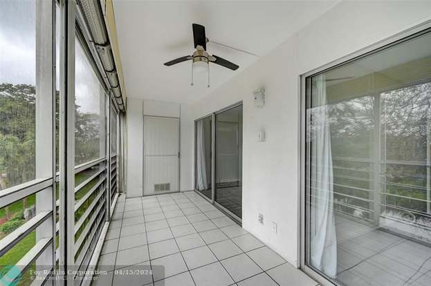 Building Photo - 4401 Martinique Ct