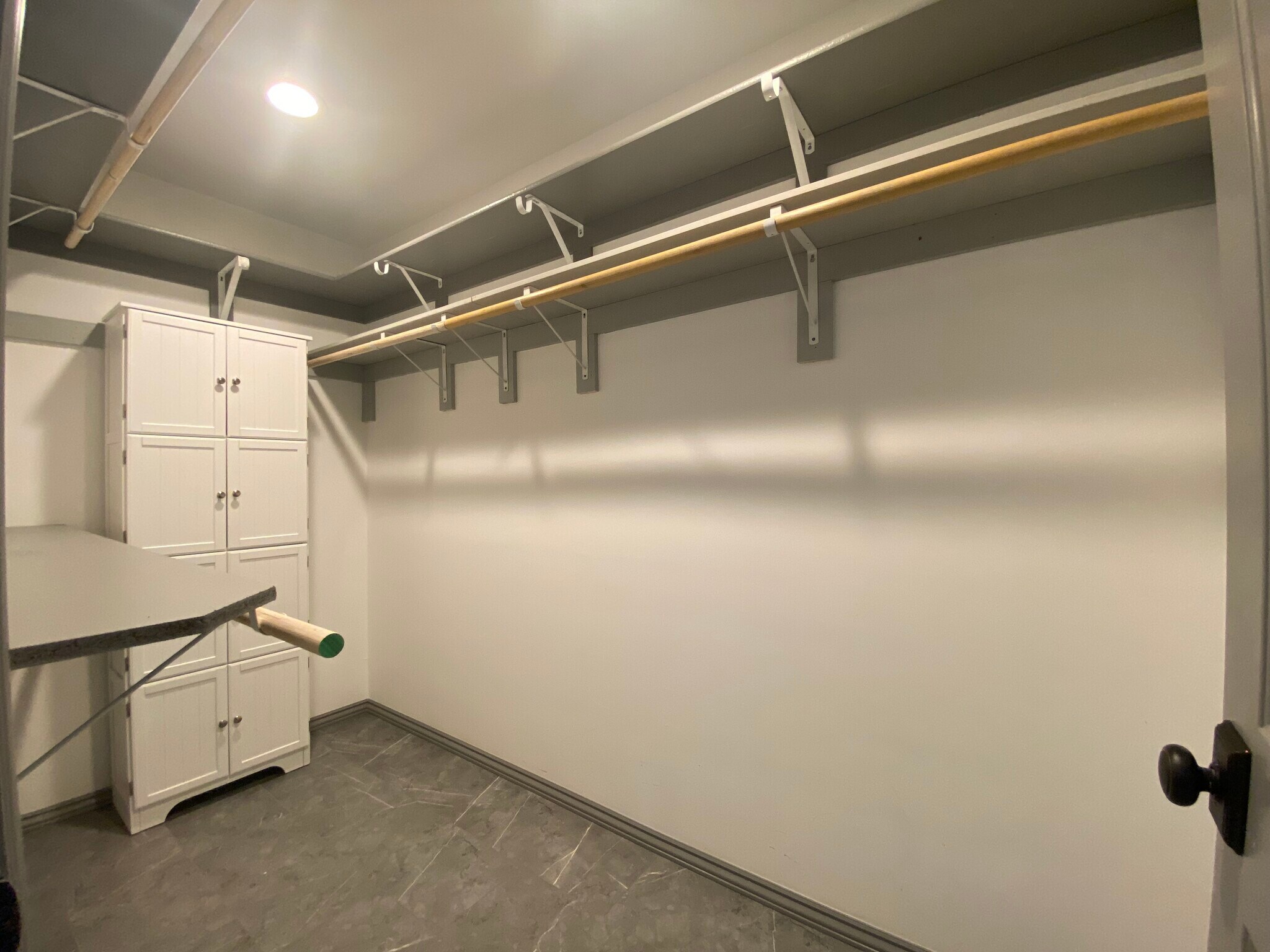 Building Photo - 1714 N Lincoln St