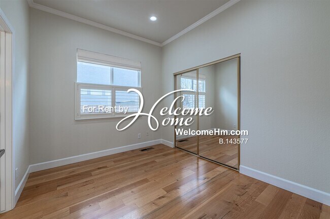 Building Photo - 1879 Rolling Brook Ct