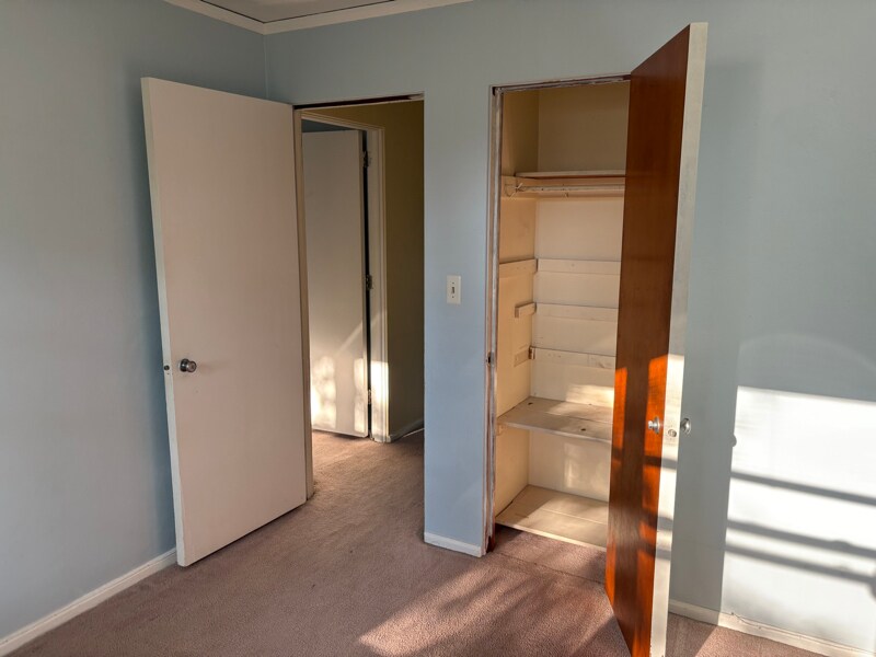 Building Photo - 13 Dewitt St