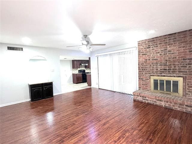 Building Photo - 220 Park Meadow Way