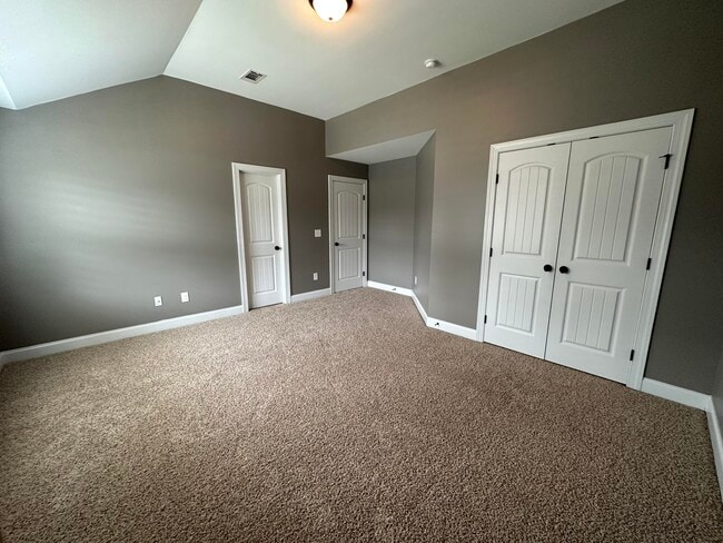 Building Photo - 1731 Edenburg Way
