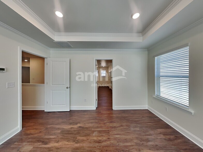 Building Photo - 7318 Garrett Ct