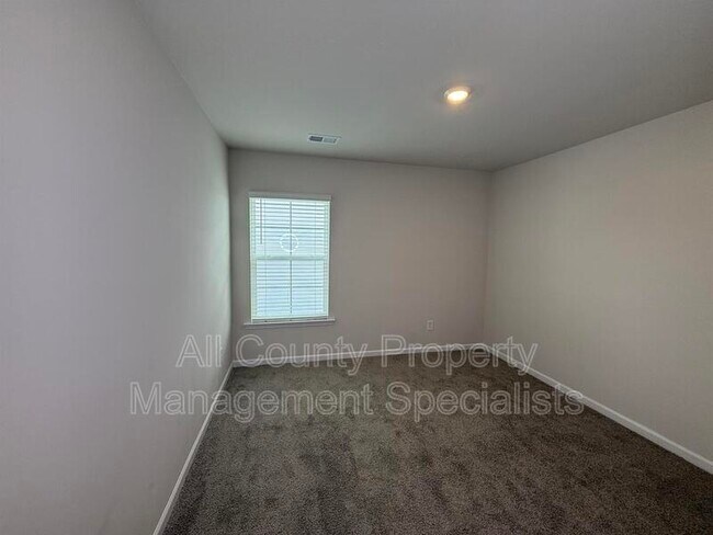 Building Photo - 814 Cattle Egret Ln