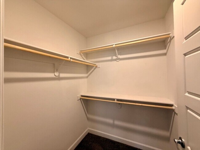 Building Photo - 3 BED 2.5 BATH 2 CAR GARAGE TOWNHOUSE w/ LOFT in CADENCE FOR RENT!