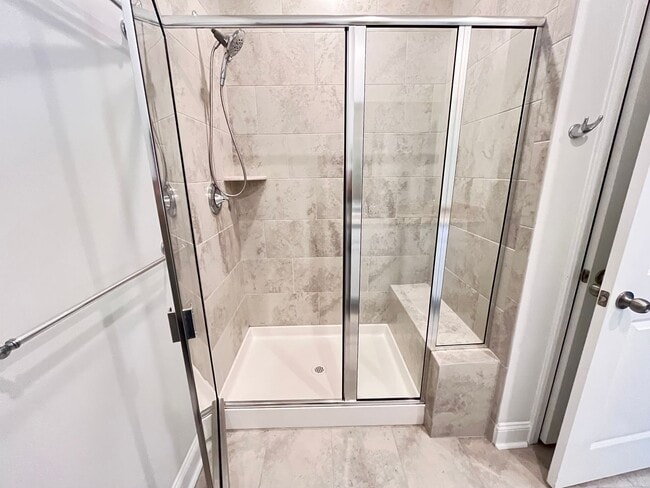 Building Photo - Spacious townhome near Market Common with Two-Car Garage and Bonus Room! Available now!