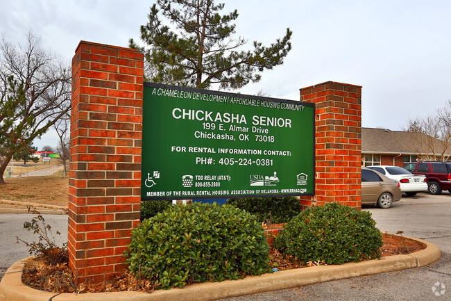 Primary Photo - Chickasha Senior