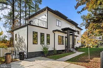 Building Photo - 4246 15th St N