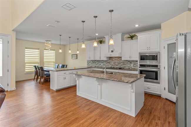 Building Photo - 2016 Santa Fe Cir