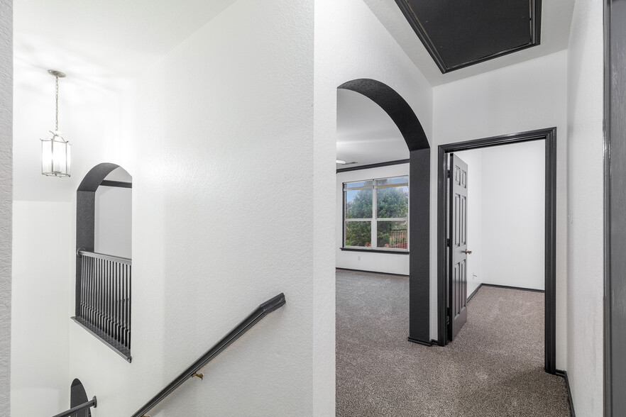 Building Photo - 1022 Shortleaf Pine Dr