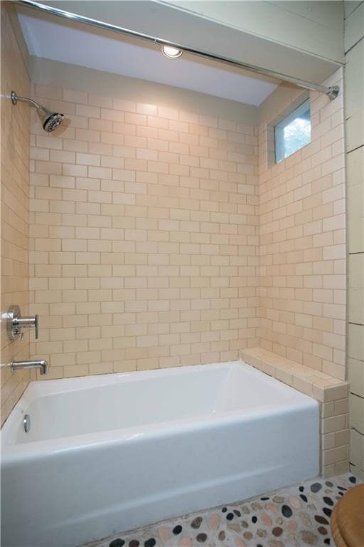 Building Photo - 1214 W 8th St