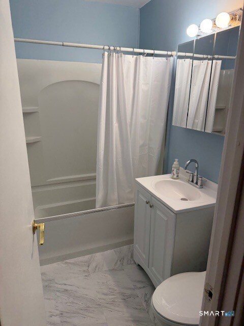 Building Photo - 127 Kennedy Dr