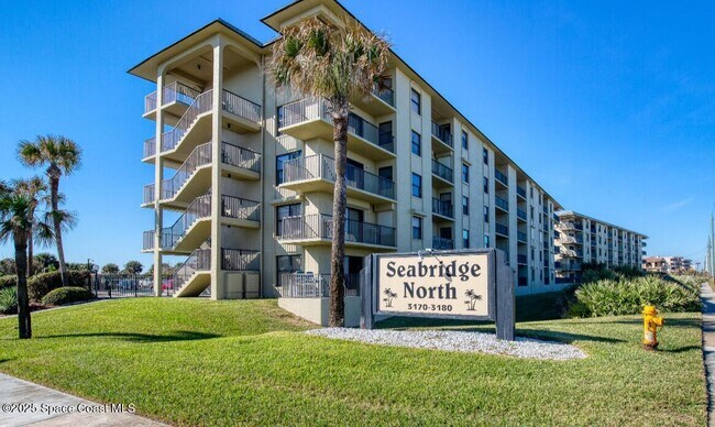 Building Photo - 3170 Ocean Shore Blvd