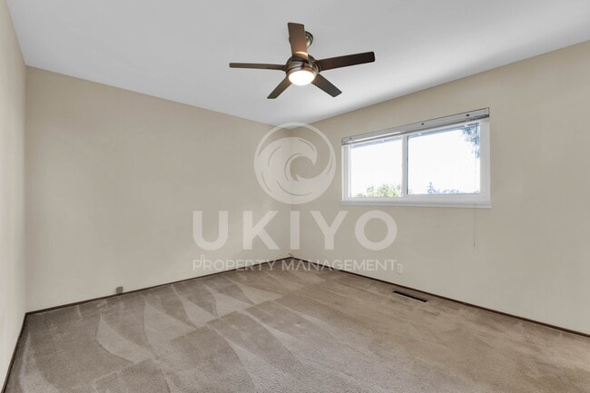 Building Photo - 4081 Oak Hill Rd
